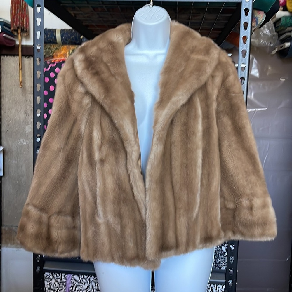 Vintage Faux Fur Tissavel Shrug Caplet
